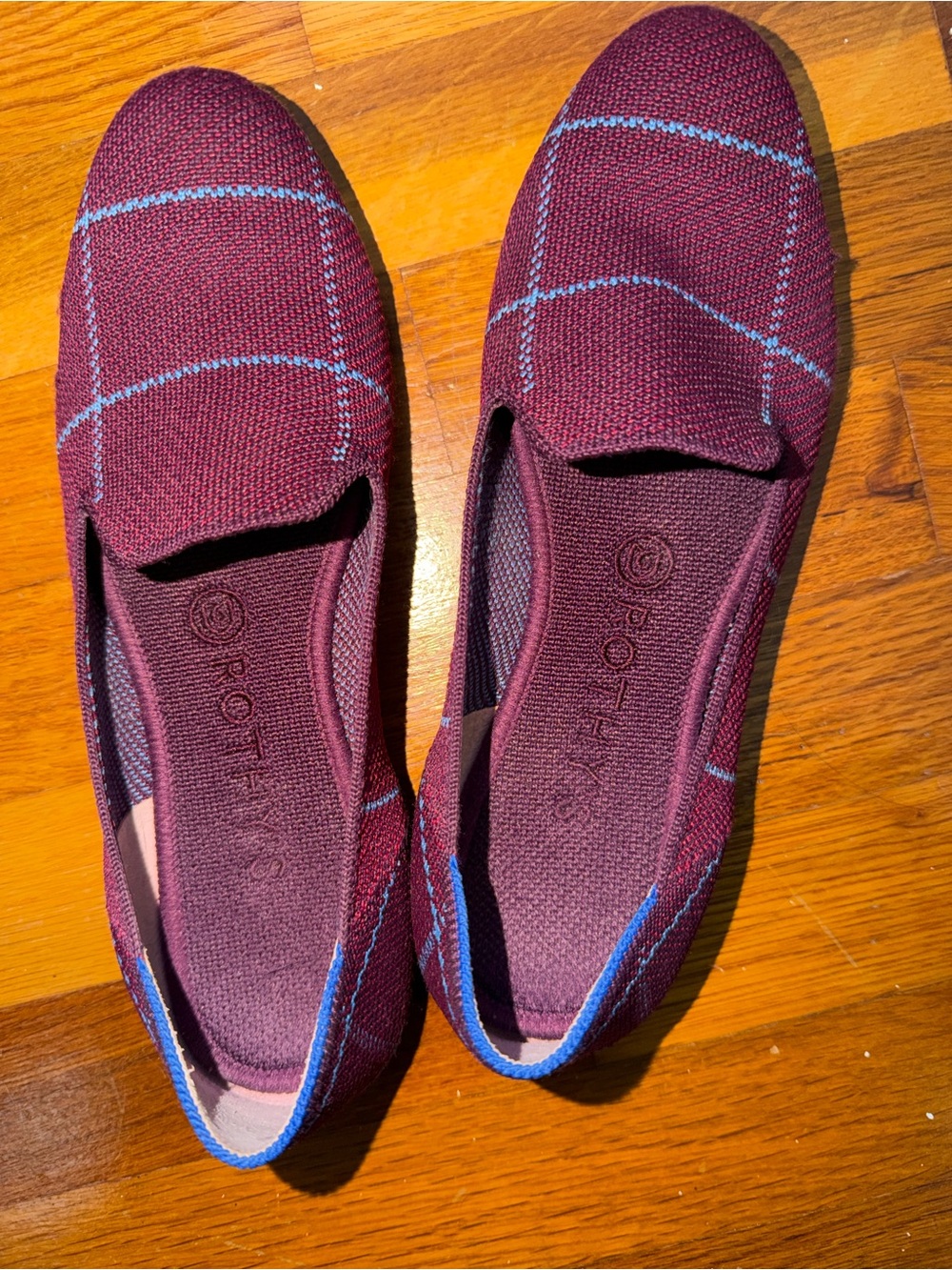 Rothy’s the plaid slip on loafer retired burgundy grid color way - Picture 8 of 8